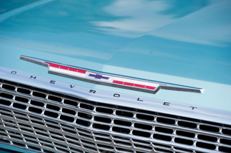  Chevrolet Impala SS Convertible 1963 года  (фото 18 из 28)